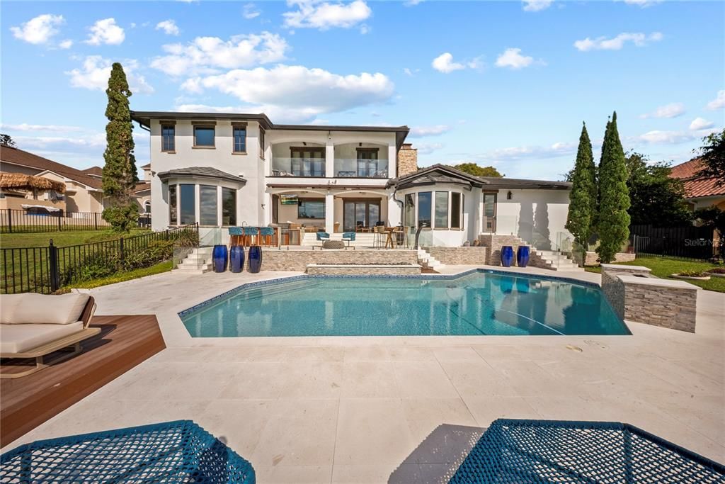 For Sale: $2,797,000 (5 beds, 4 baths, 5822 Square Feet)