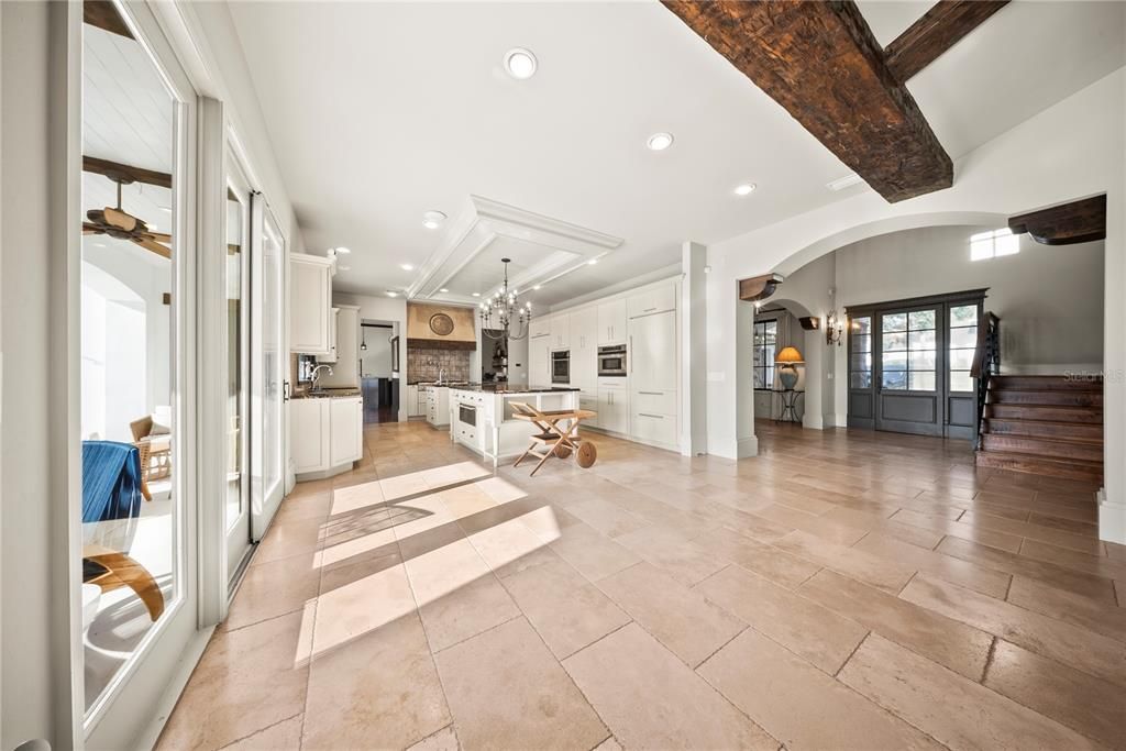 For Sale: $2,797,000 (5 beds, 4 baths, 5822 Square Feet)