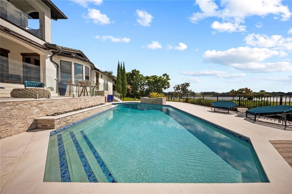 For Sale: $2,797,000 (5 beds, 4 baths, 5822 Square Feet)