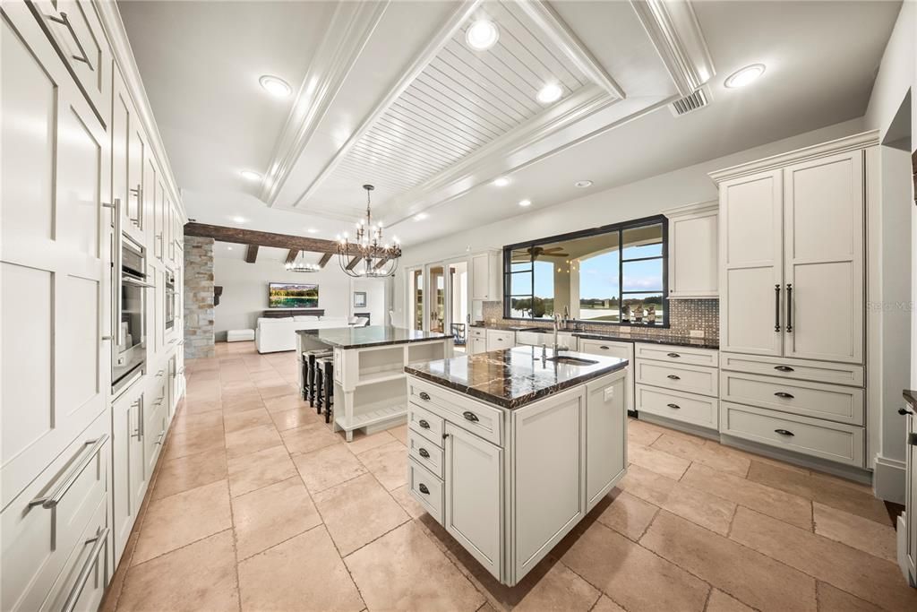 For Sale: $2,797,000 (5 beds, 4 baths, 5822 Square Feet)