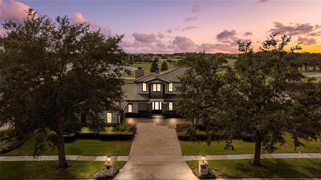 For Sale: $2,797,000 (5 beds, 4 baths, 5822 Square Feet)