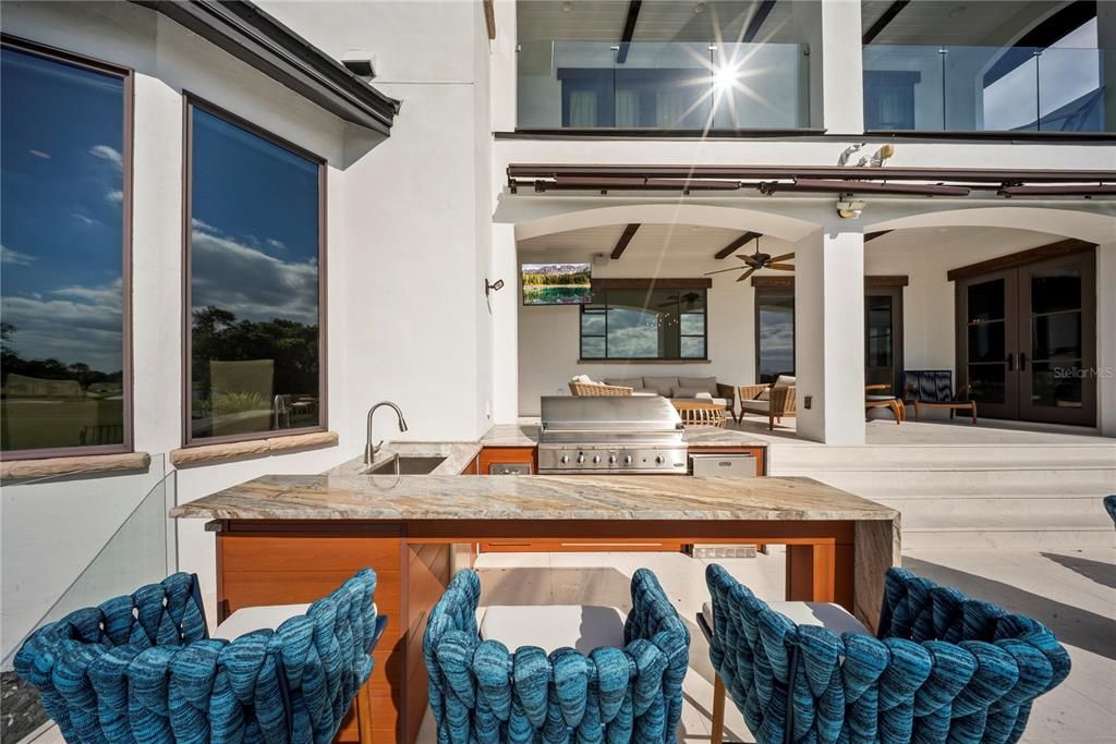 For Sale: $2,797,000 (5 beds, 4 baths, 5822 Square Feet)