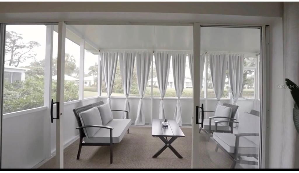 В аренду: $2,600 (2 спален, 2 ванн, 1295 Квадратных фут)