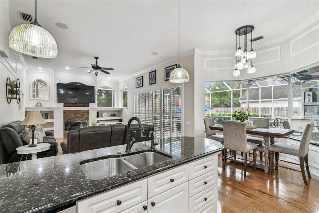 Active With Contract: $850,000 (4 beds, 3 baths, 2596 Square Feet)