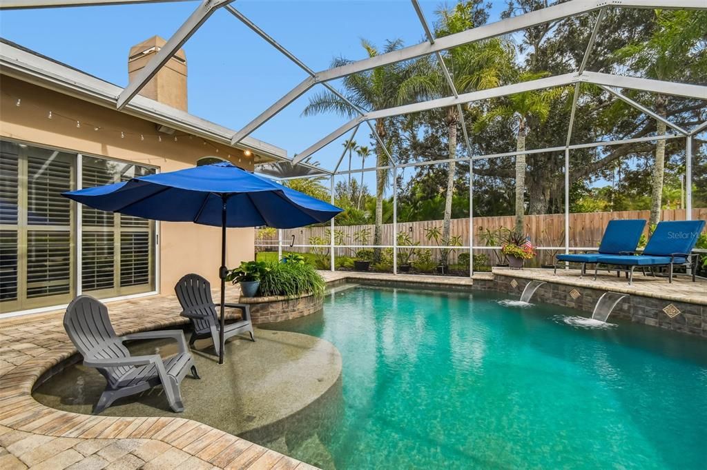 Active With Contract: $850,000 (4 beds, 3 baths, 2596 Square Feet)