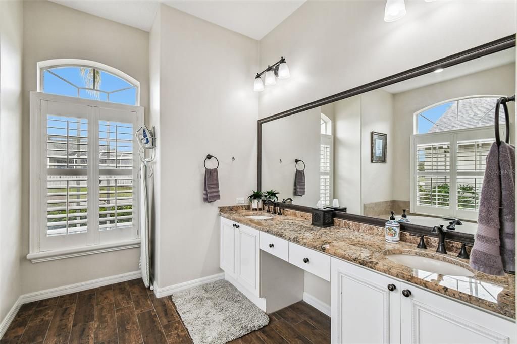 Active With Contract: $850,000 (4 beds, 3 baths, 2596 Square Feet)