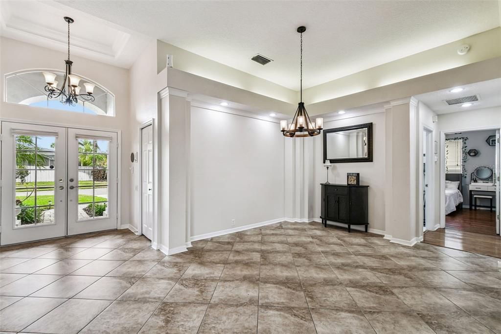 Active With Contract: $850,000 (4 beds, 3 baths, 2596 Square Feet)