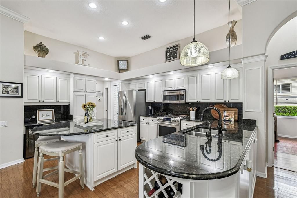 Active With Contract: $850,000 (4 beds, 3 baths, 2596 Square Feet)