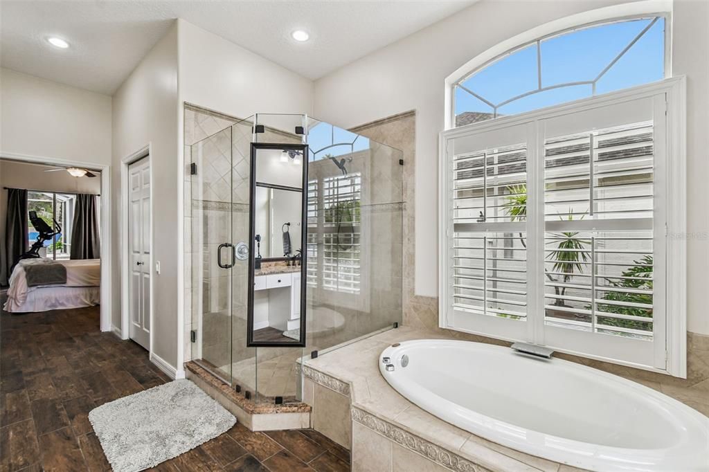 Active With Contract: $850,000 (4 beds, 3 baths, 2596 Square Feet)