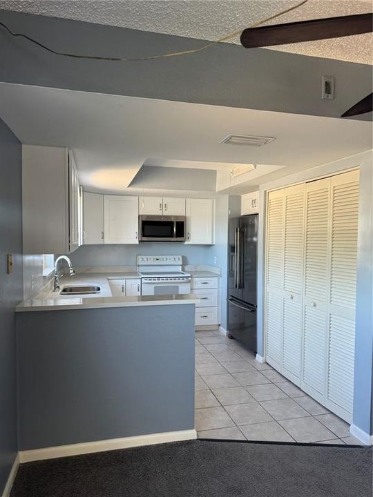 For Sale: $169,000 (2 beds, 2 baths, 1190 Square Feet)