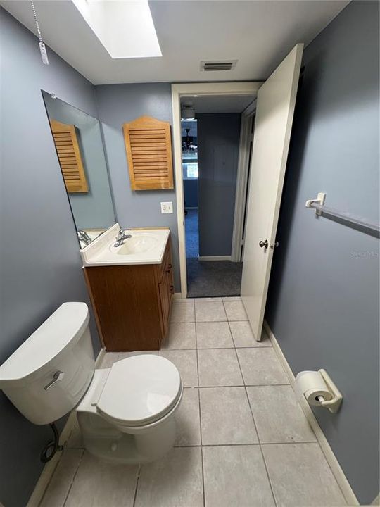 For Sale: $169,000 (2 beds, 2 baths, 1190 Square Feet)