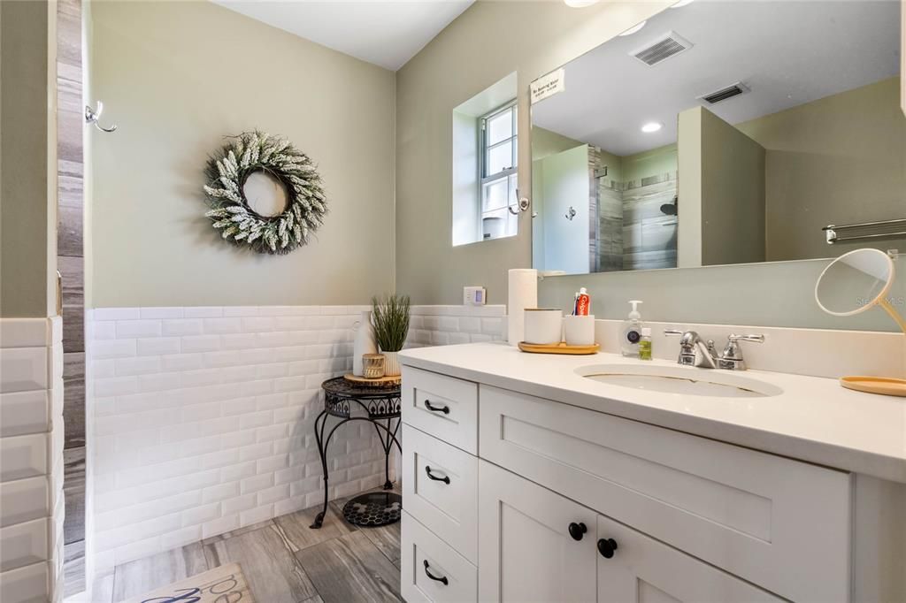 待售: $1,335,000 (4 贝兹, 3 浴室, 3688 平方英尺)