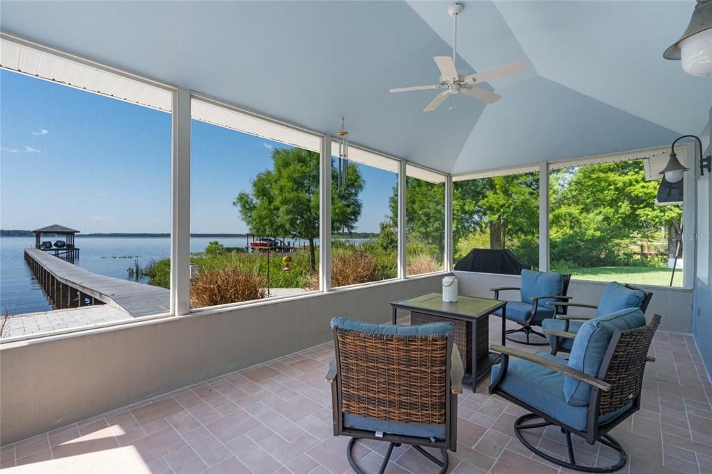 待售: $1,335,000 (4 贝兹, 3 浴室, 3688 平方英尺)