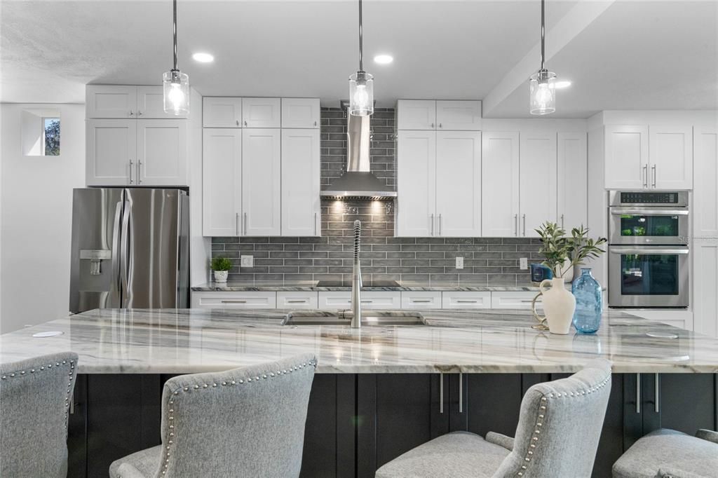 待售: $1,335,000 (4 贝兹, 3 浴室, 3688 平方英尺)