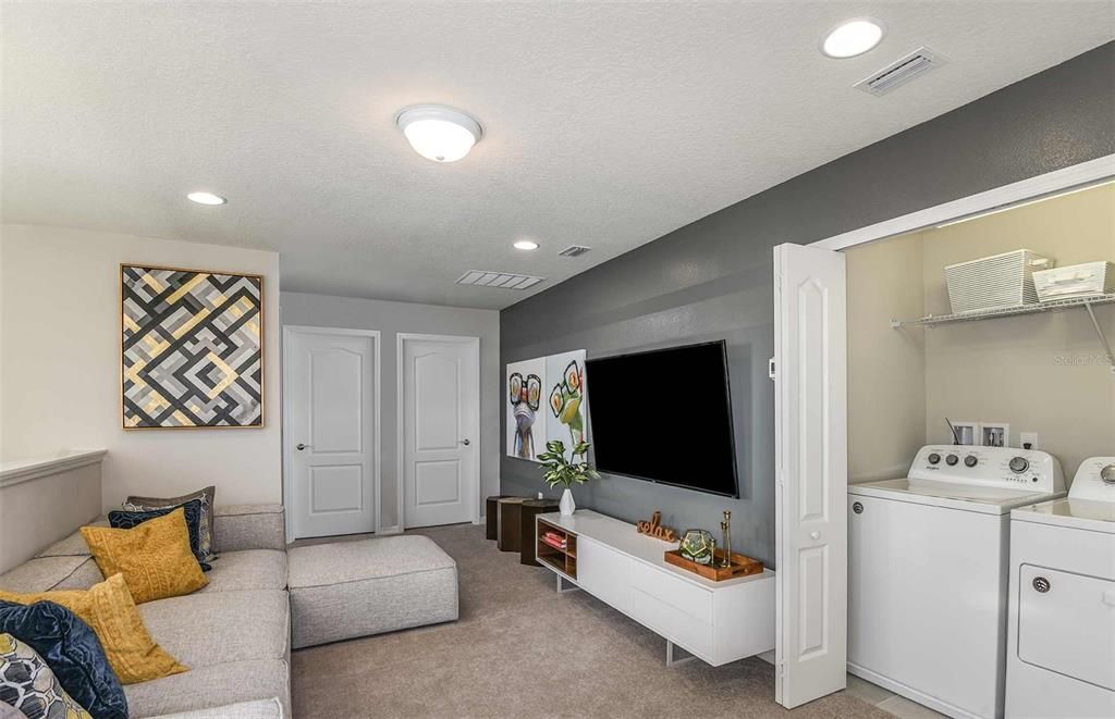 Active With Contract: $623,190 (5 beds, 4 baths, 2269 Square Feet)