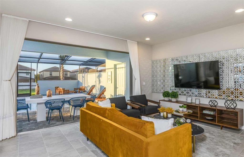 Active With Contract: $623,190 (5 beds, 4 baths, 2269 Square Feet)