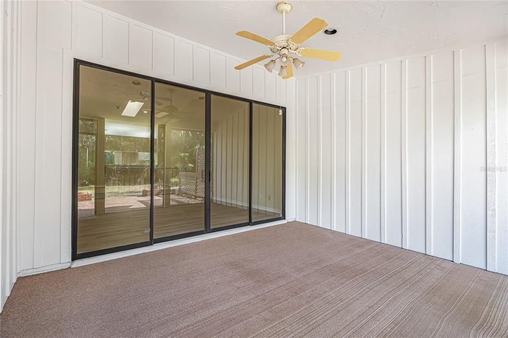 For Sale: $349,000 (2 beds, 2 baths, 1804 Square Feet)