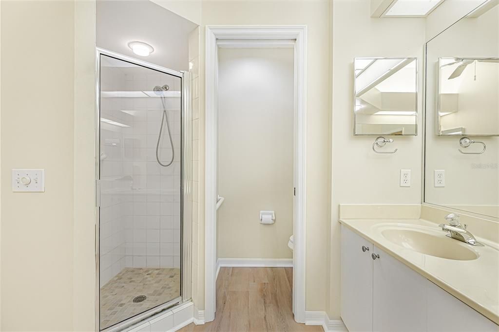 For Sale: $349,000 (2 beds, 2 baths, 1804 Square Feet)