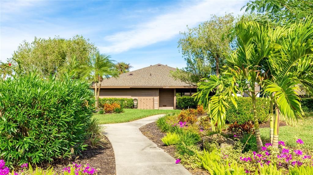 For Sale: $349,000 (2 beds, 2 baths, 1804 Square Feet)