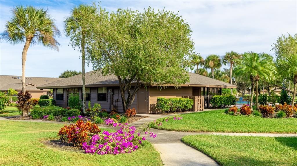 For Sale: $349,000 (2 beds, 2 baths, 1804 Square Feet)