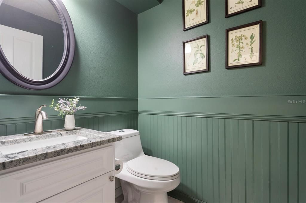 Под контрактом: $575,000 (4 спален, 2 ванн, 1816 Квадратных фут)