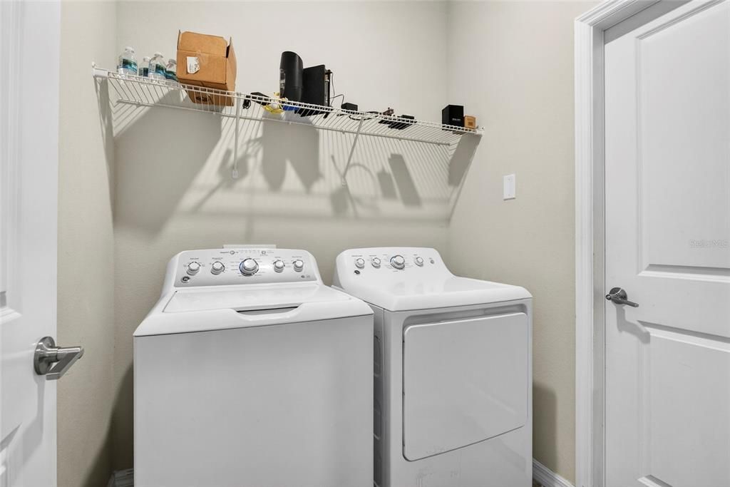 For Rent: $2,800 (3 beds, 2 baths, 1768 Square Feet)