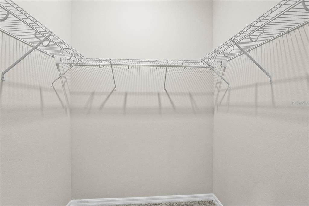 For Rent: $2,800 (3 beds, 2 baths, 1768 Square Feet)