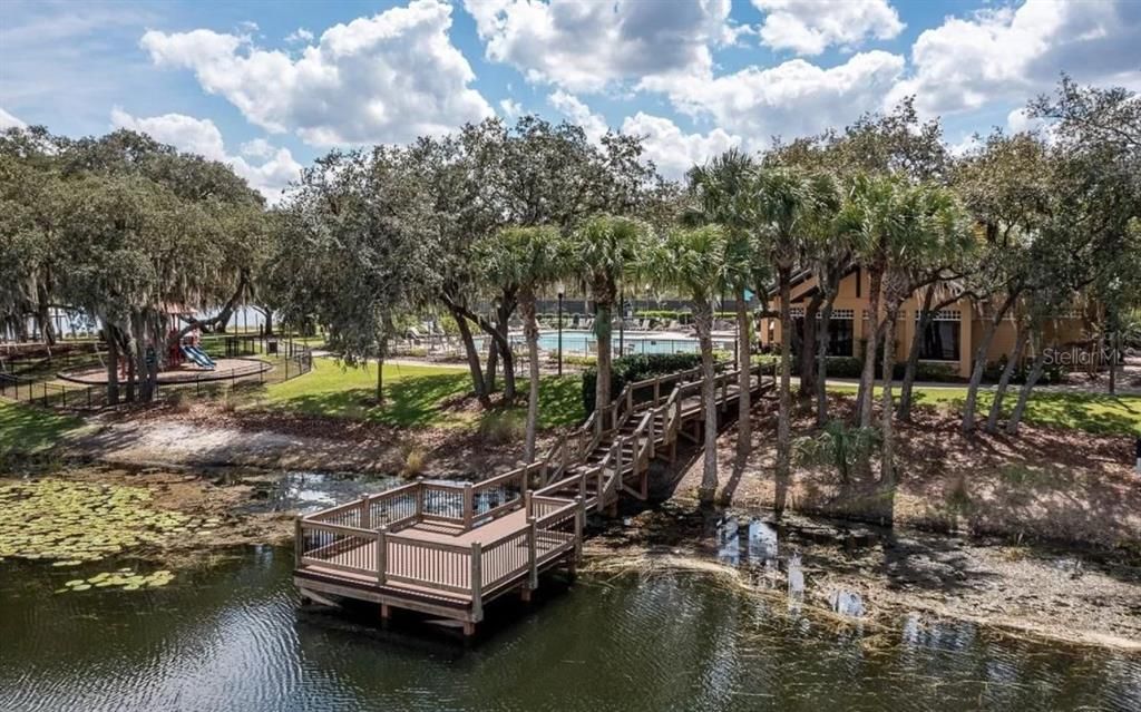 合同活跃: $2,850 (3 贝兹, 2 浴室, 2205 平方英尺)