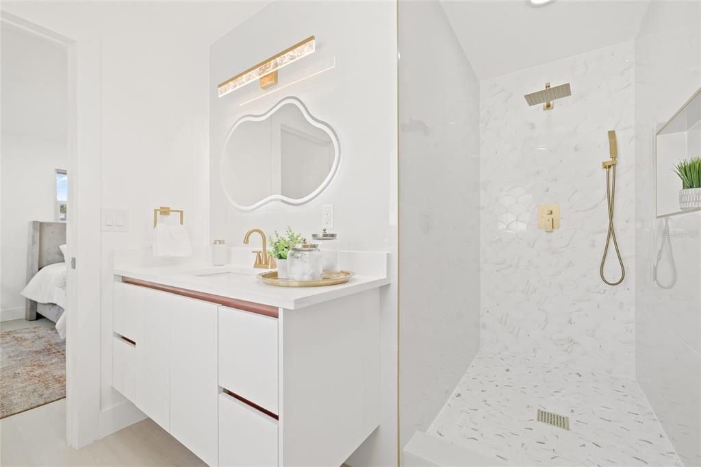 В аренду: $4,500 (3 спален, 2 ванн, 1646 Квадратных фут)