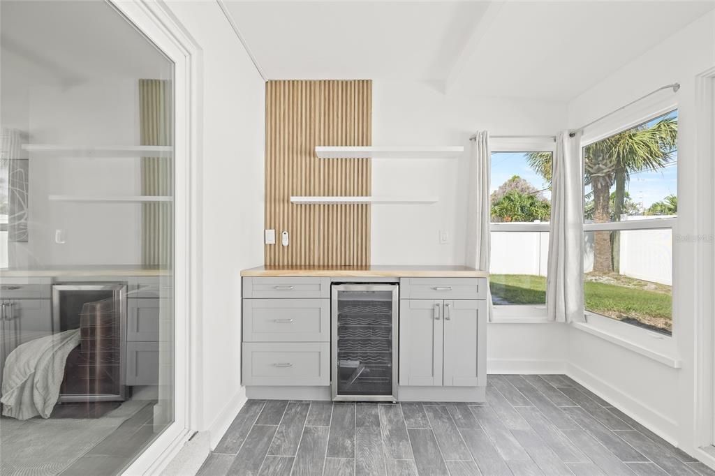 В аренду: $4,500 (3 спален, 2 ванн, 1646 Квадратных фут)