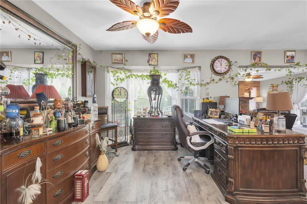 En Venta: $459,500 (2 camas, 2 baños, 1742 Pies cuadrados)