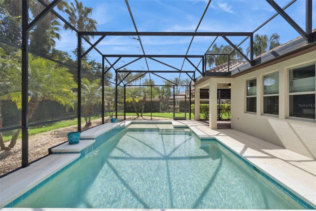 For Sale: $613,900 (4 beds, 3 baths, 2332 Square Feet)