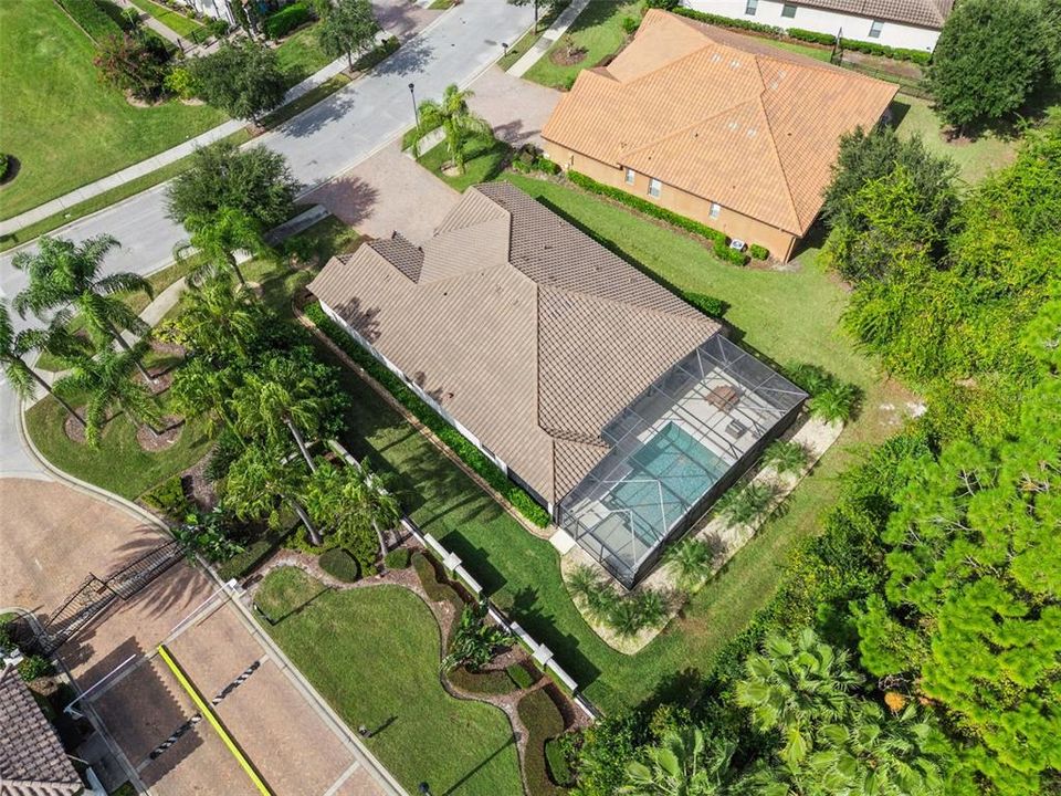 For Sale: $613,900 (4 beds, 3 baths, 2332 Square Feet)