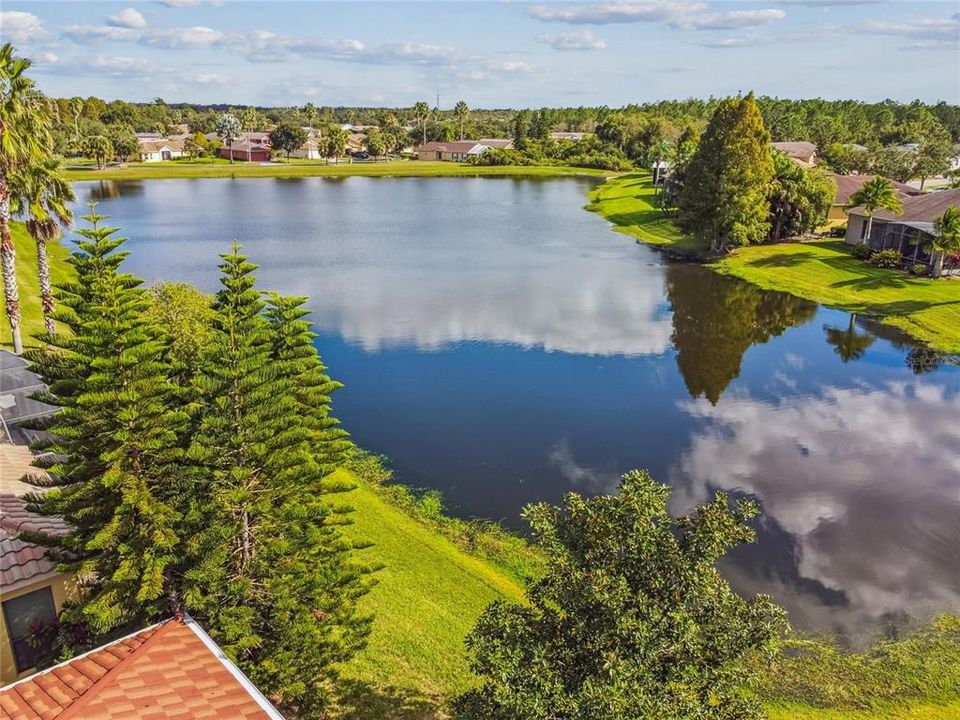 For Sale: $450,000 (2 beds, 2 baths, 2211 Square Feet)