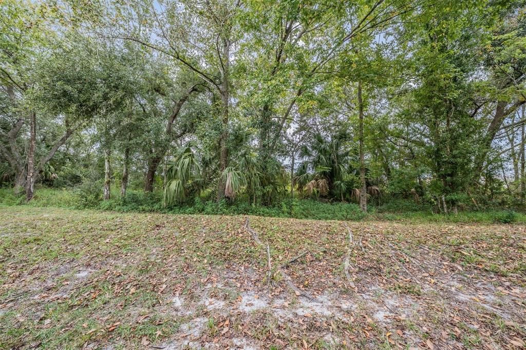 For Sale: $285,000 (3 beds, 2 baths, 1880 Square Feet)