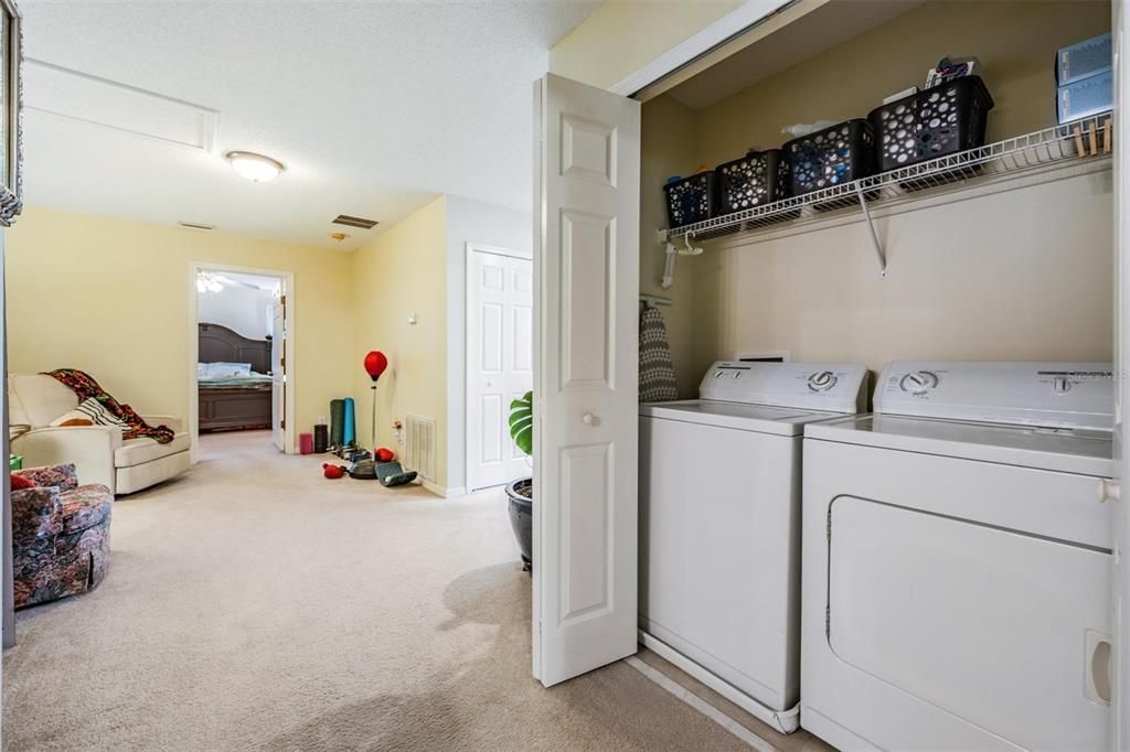 For Sale: $285,000 (3 beds, 2 baths, 1880 Square Feet)