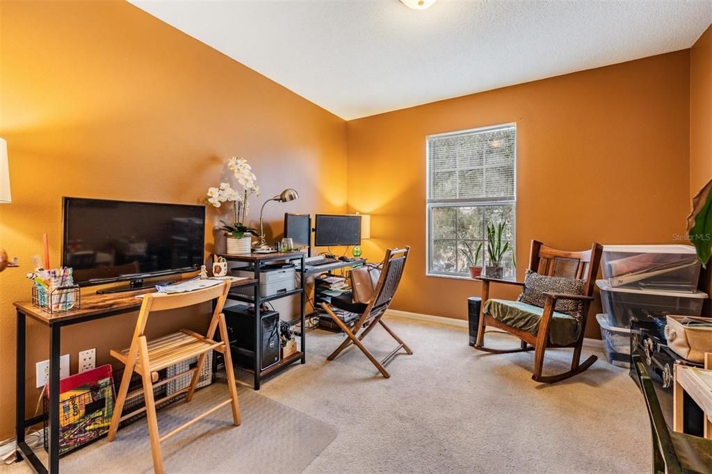 For Sale: $285,000 (3 beds, 2 baths, 1880 Square Feet)