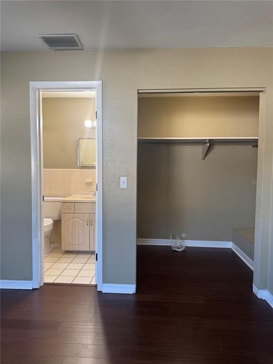 For Sale: $450,000 (3 beds, 2 baths, 1170 Square Feet)