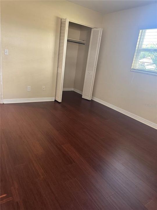 For Sale: $450,000 (3 beds, 2 baths, 1170 Square Feet)