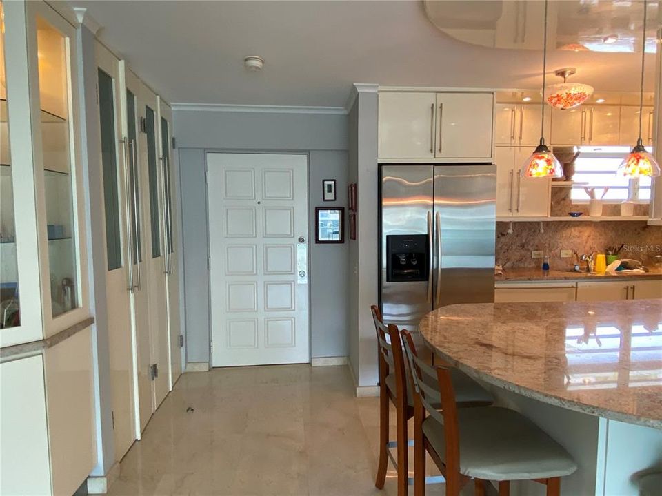 出租: $2,800 (2 贝兹, 2 浴室, 1366 平方英尺)