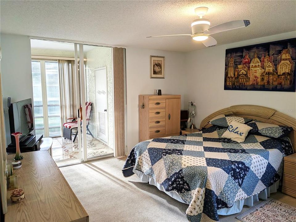 En Venta: $260,000 (2 camas, 2 baños, 1341 Pies cuadrados)