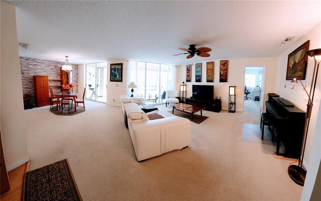 En Venta: $260,000 (2 camas, 2 baños, 1341 Pies cuadrados)