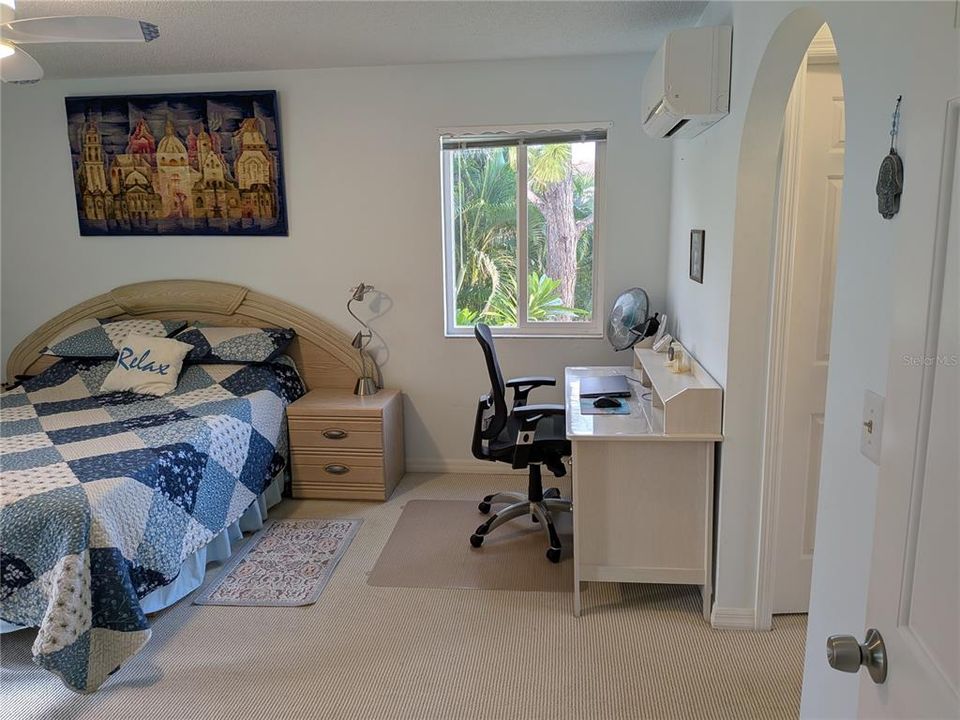 En Venta: $260,000 (2 camas, 2 baños, 1341 Pies cuadrados)