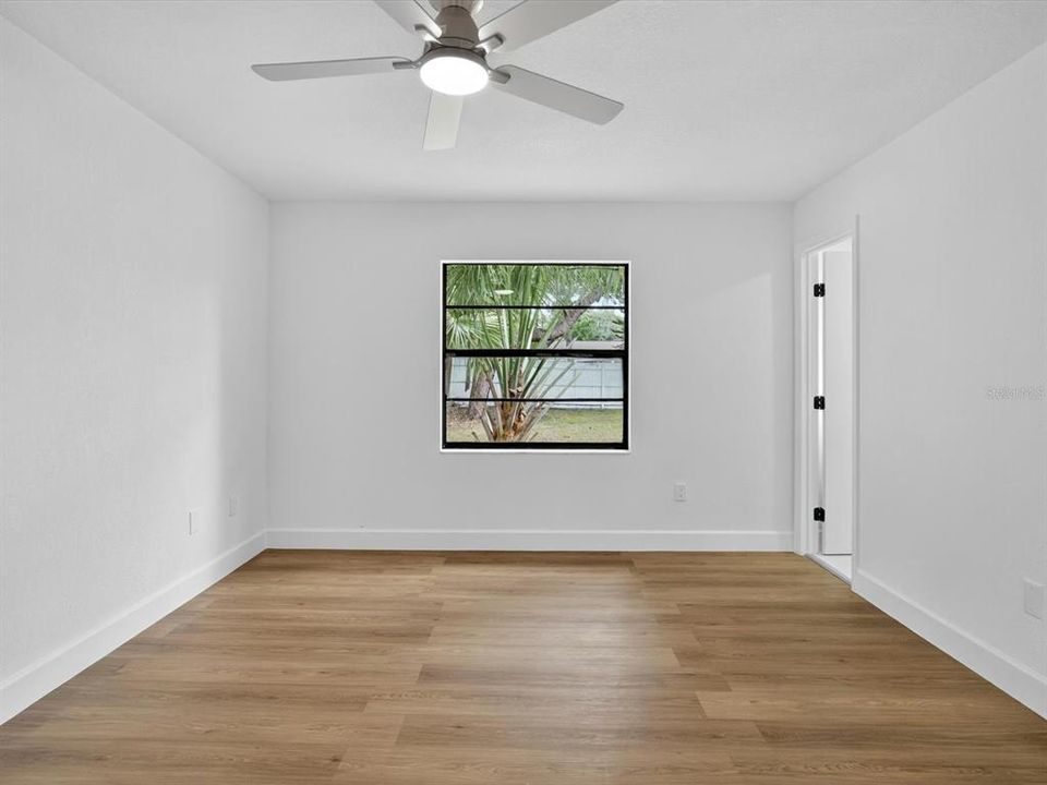 Activo con contrato: $428,000 (3 camas, 2 baños, 1529 Pies cuadrados)