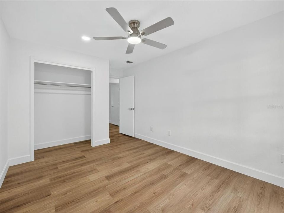 Activo con contrato: $428,000 (3 camas, 2 baños, 1529 Pies cuadrados)