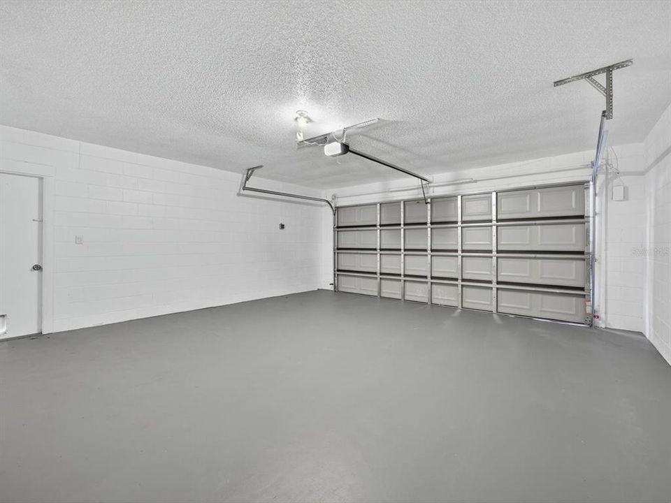 Activo con contrato: $428,000 (3 camas, 2 baños, 1529 Pies cuadrados)