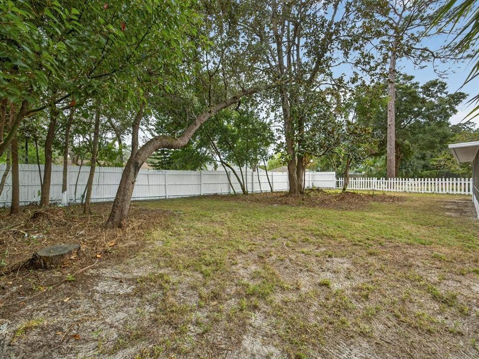 Activo con contrato: $428,000 (3 camas, 2 baños, 1529 Pies cuadrados)