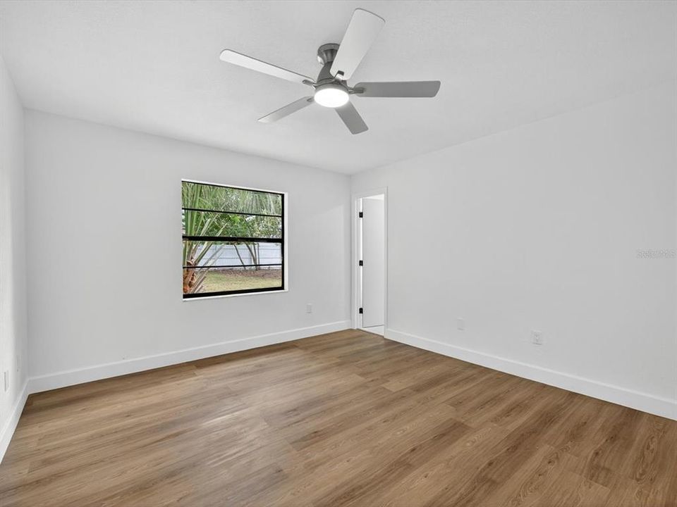 Activo con contrato: $428,000 (3 camas, 2 baños, 1529 Pies cuadrados)