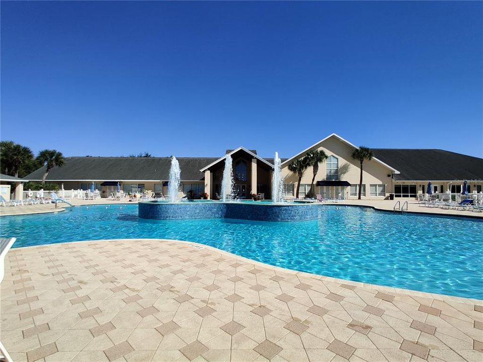 For Rent: $2,600 (3 beds, 2 baths, 1777 Square Feet)