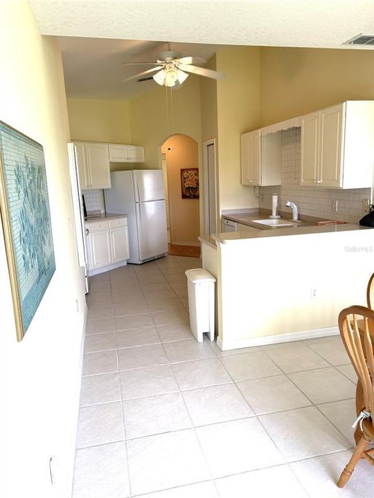 For Rent: $2,600 (3 beds, 2 baths, 1777 Square Feet)